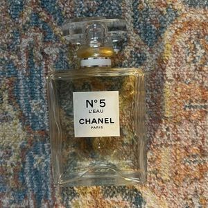 Chanel N5 L’Eau Perfume Fragrance